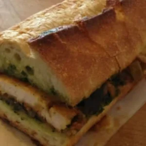 Pesto Chicken Sub 12"